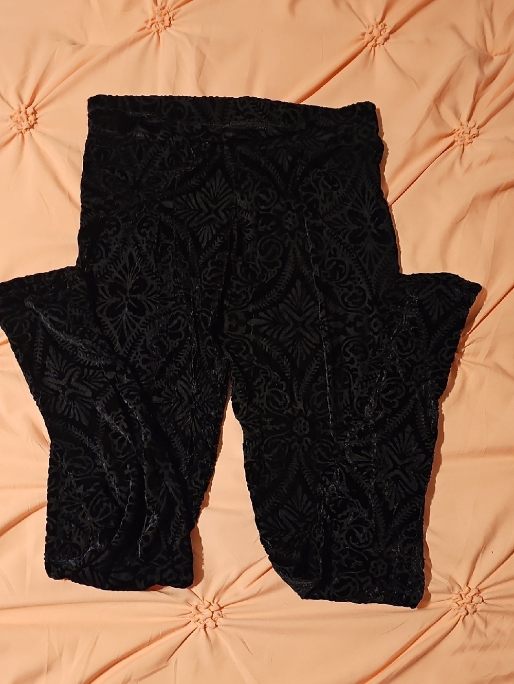 M Blackmilk Burned Velvet Leggings